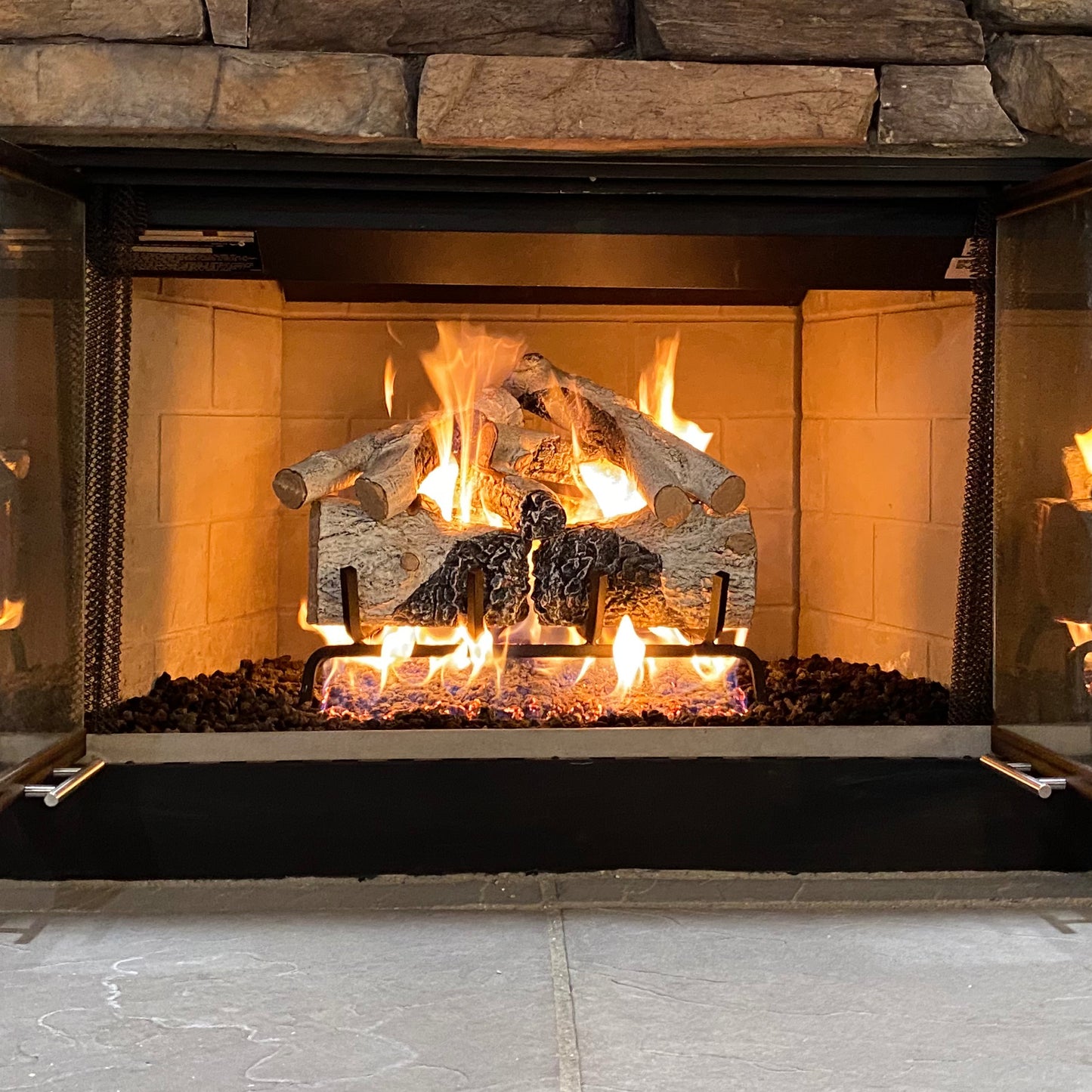 18" Real Fyre Charred Mountain Birch Gas Logs CHMBW-18/20