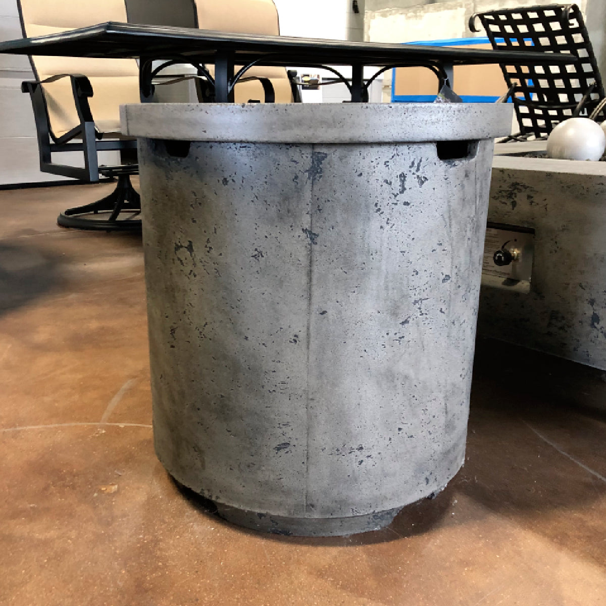 20-3/4" American Fyre Designs Contempo Tank End Table Dark Basalt 8510-DB