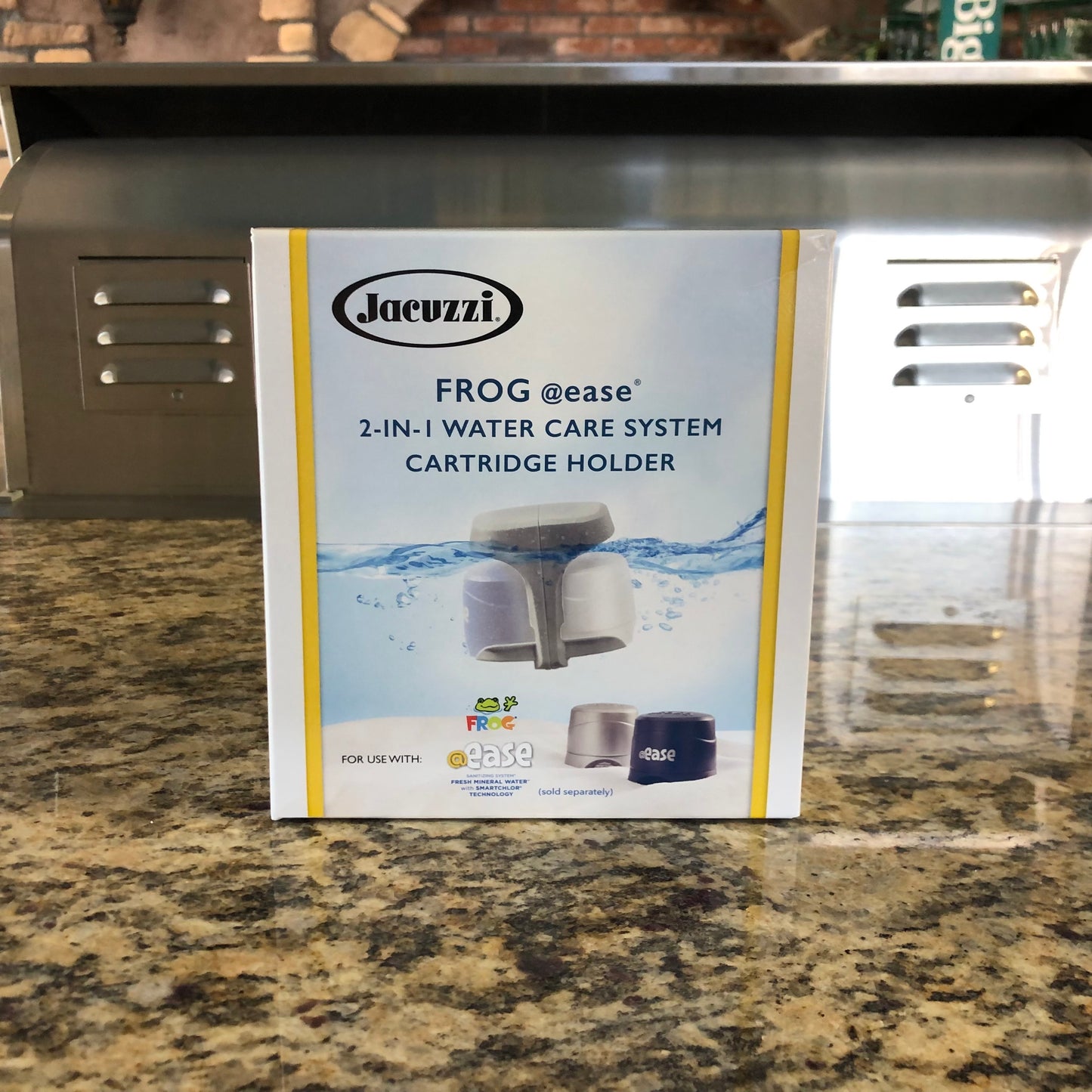 FROG® @ease® Smartchlor 2-IN-1 Water Care System Floating Cartridge Holder for Jacuzzi® 6473-333