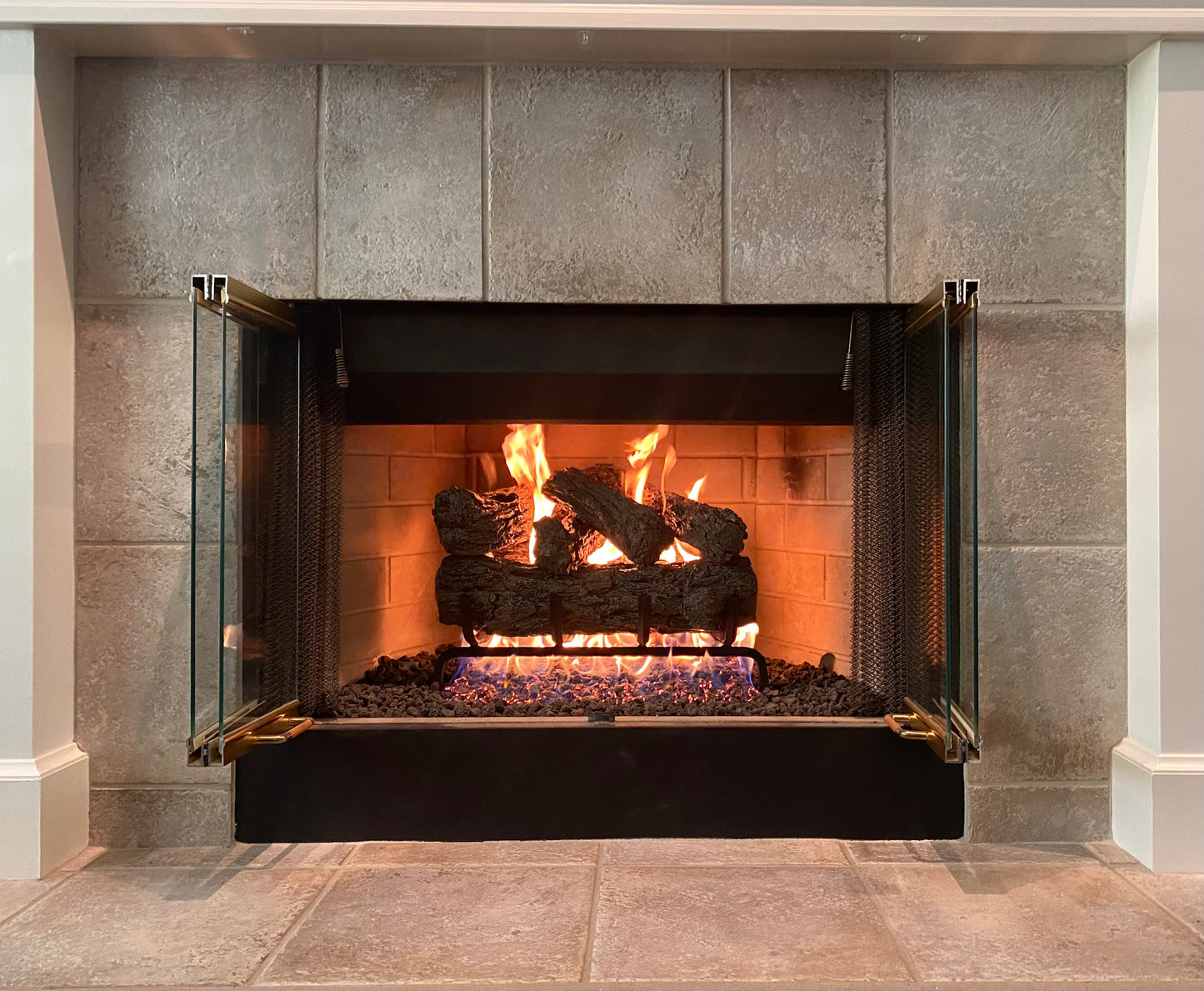 18" Real Fyre Rustic Oak Gas Logs HR-18