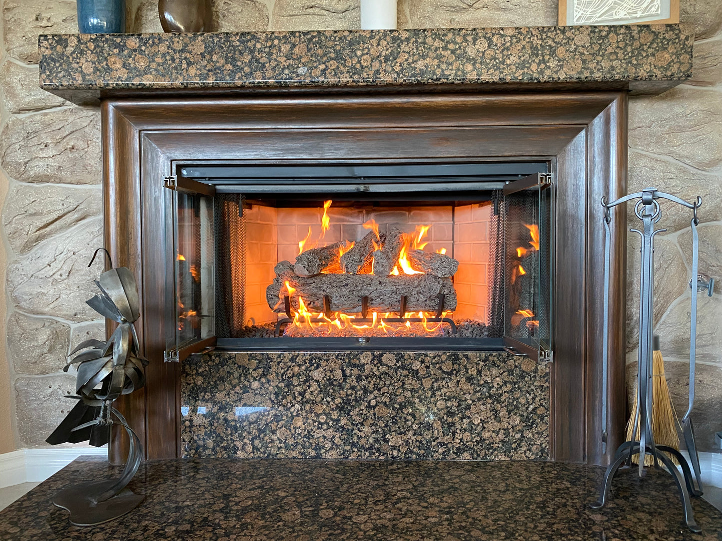 24" Real Fyre Rustic Oak Gas Logs HR-24