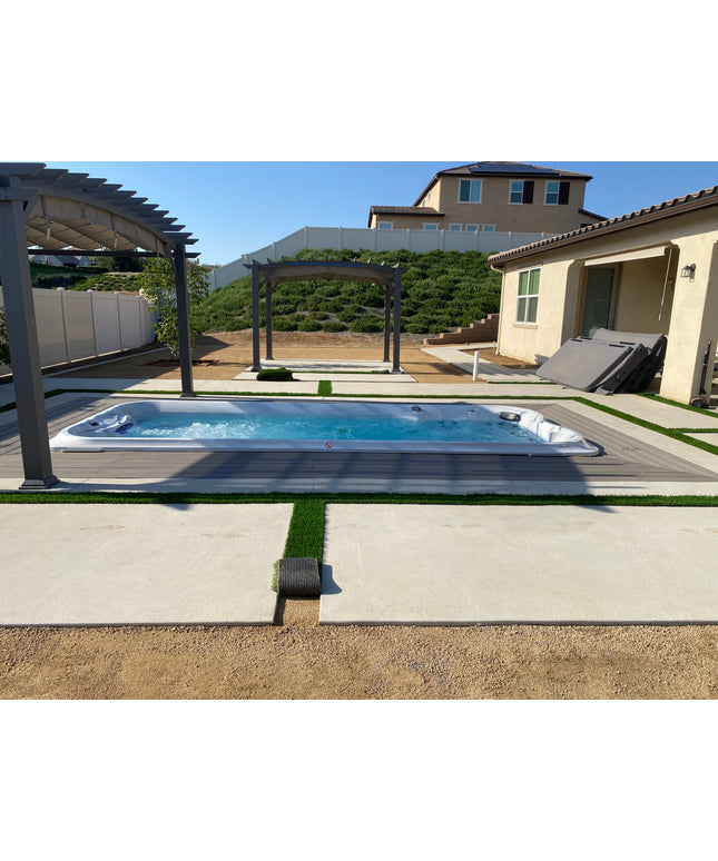 Jacuzzi® J-19™ PowerActive™ Swim Spa Package - Platinum Smoked Ebony