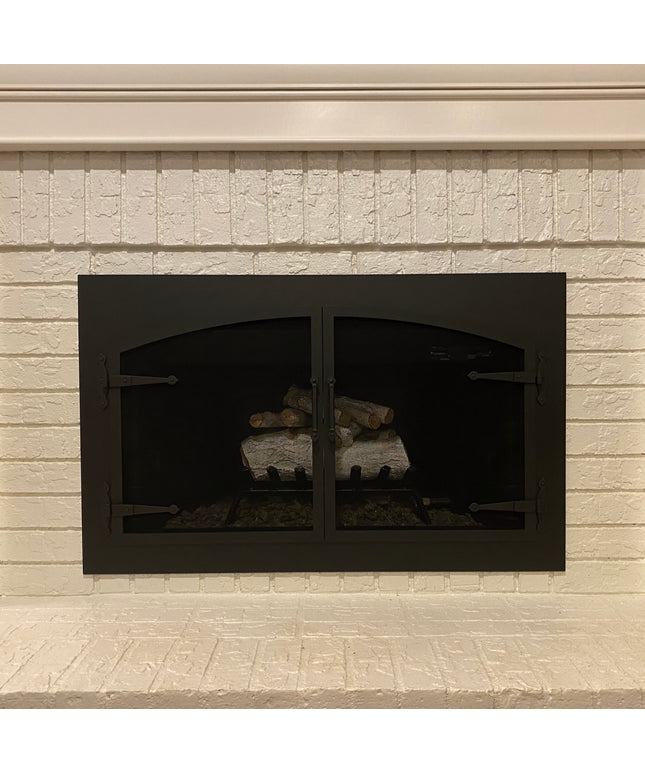 Wilshire Traditional Fireplace Doors with Arch Conversion - Matte Black