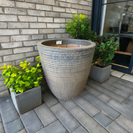Collection image for: 20" Planters