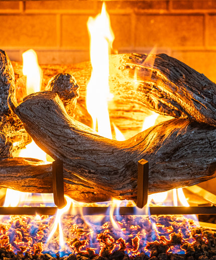 18" Coastal Driftwood Gas Log Set - Pilot Ignition (LP)