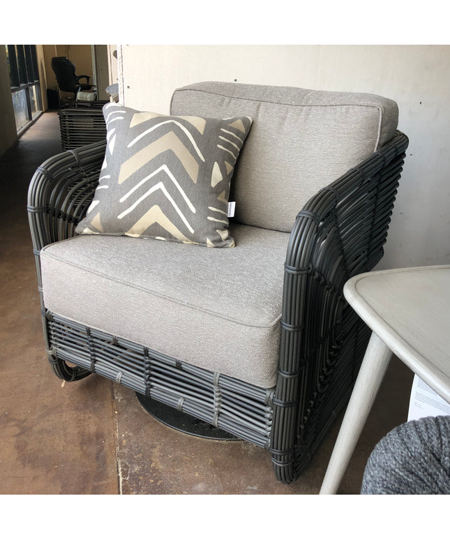 Woodard Carver Cushion Swivel Lounge Chair S675015 - Rumor Slate