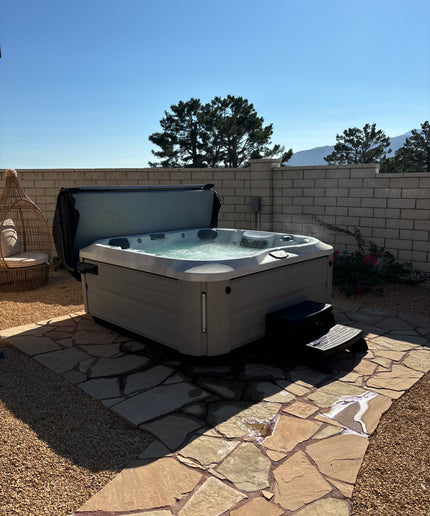 Jacuzzi® J-335™ Hot Tub Package - Platinum Brushed Gray (2022 Pre-Owned)