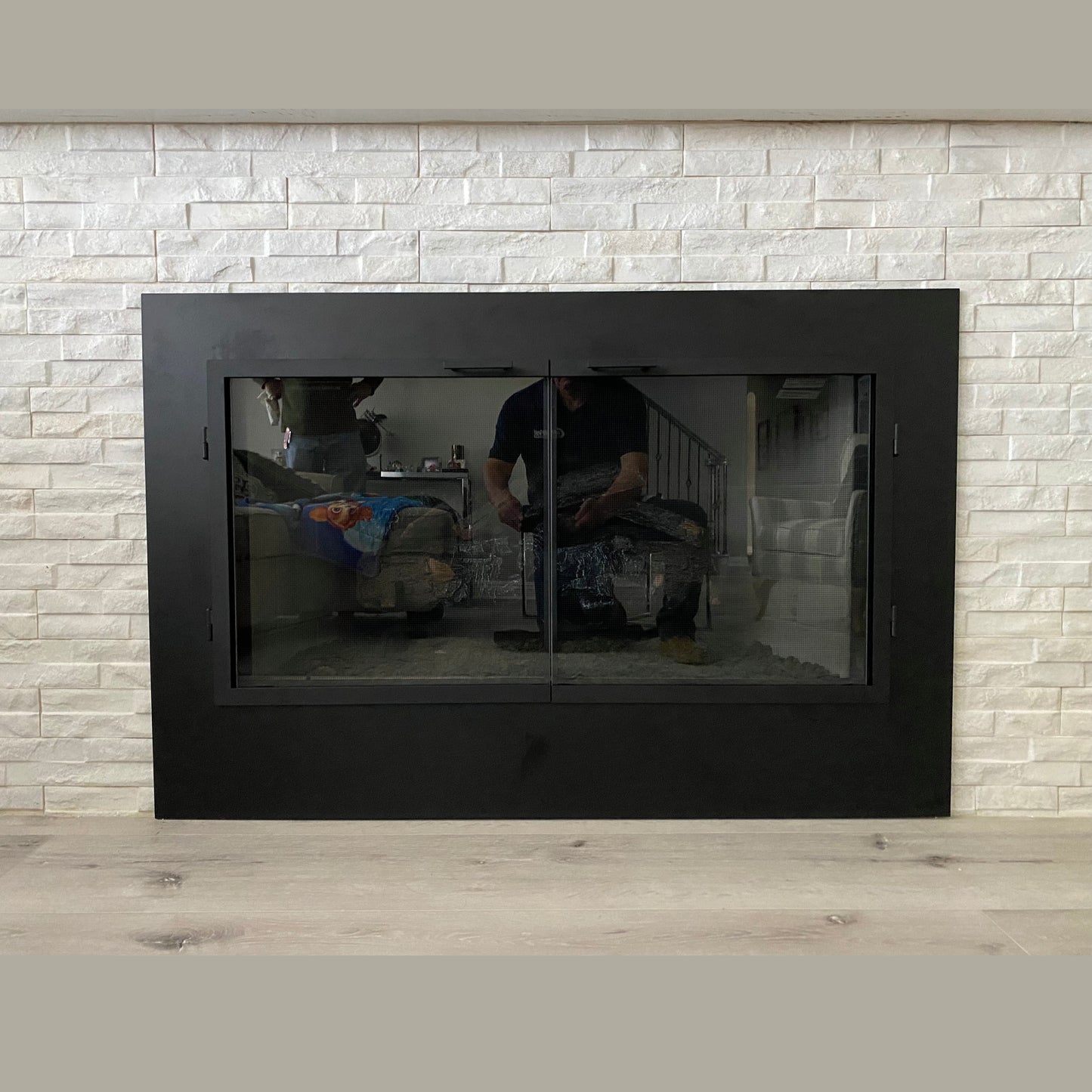 Larchmont Transitional Fireplace Doors - Matte Black