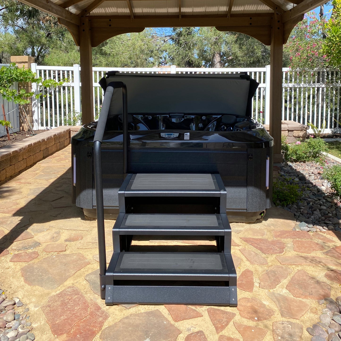 Leisure Concepts Mod Step 3 w/ Side Rail MODESTEP3-BLK-SR3 – CALWEST