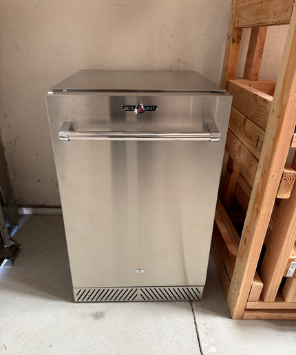 Delta Heat 20-1/2"W x 23"D x 33-5/8"H Outdoor Refrigerator w/ Lock (Reversible Hinge) DHOR20 (Display Model - Open Box - No Warranty)