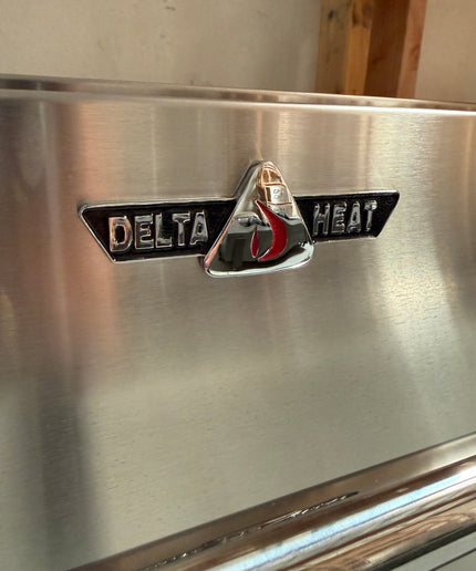 Delta Heat 20-1/2"W x 23"D x 33-5/8"H Outdoor Refrigerator w/ Lock (Reversible Hinge) DHOR20 (Display Model - Open Box - No Warranty)