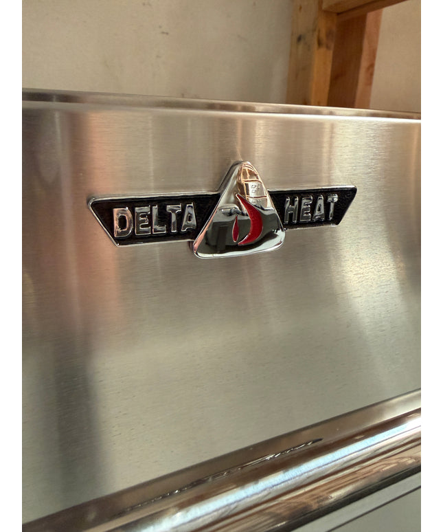 Delta Heat 20-1/2"W x 23"D x 33-5/8"H Outdoor Refrigerator w/ Lock (Reversible Hinge) DHOR20 (Display Model - Open Box)