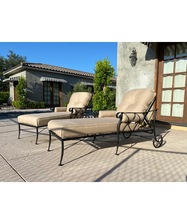 Woodard Derby 3-Piece Cushion Chaise Lounge Set - Textured Black / Michelangelo Toast