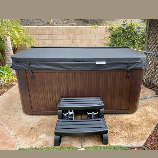 Jacuzzi® Hot Tub Covers CALWEST
