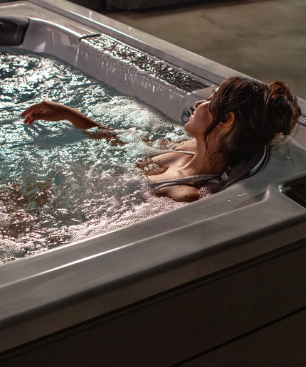 Jacuzzi® J-LXL™ Hot Tub Package - Platinum Brushed Gray